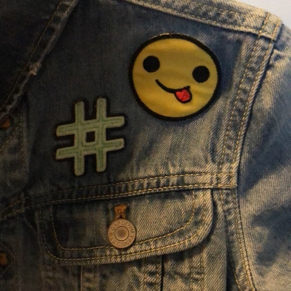 Girls’ Gap Denim Jacket - Picture 4 of 5